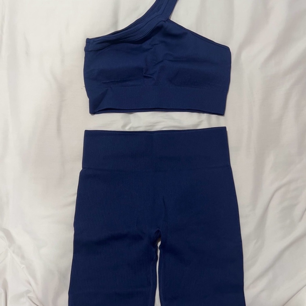 One-Shoulder Bra and Biker Shorts Set Blue